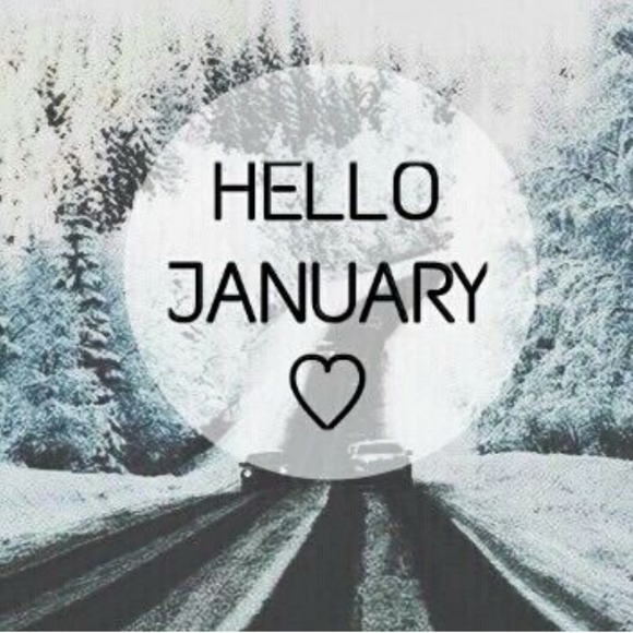 1/31 PLUS SIZE SHARE GROUP: CURVY CUTIES - Picture 2 of 3